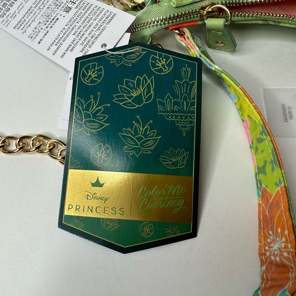 Disney Princess Tiana Body Bag - Picture 3 of 4